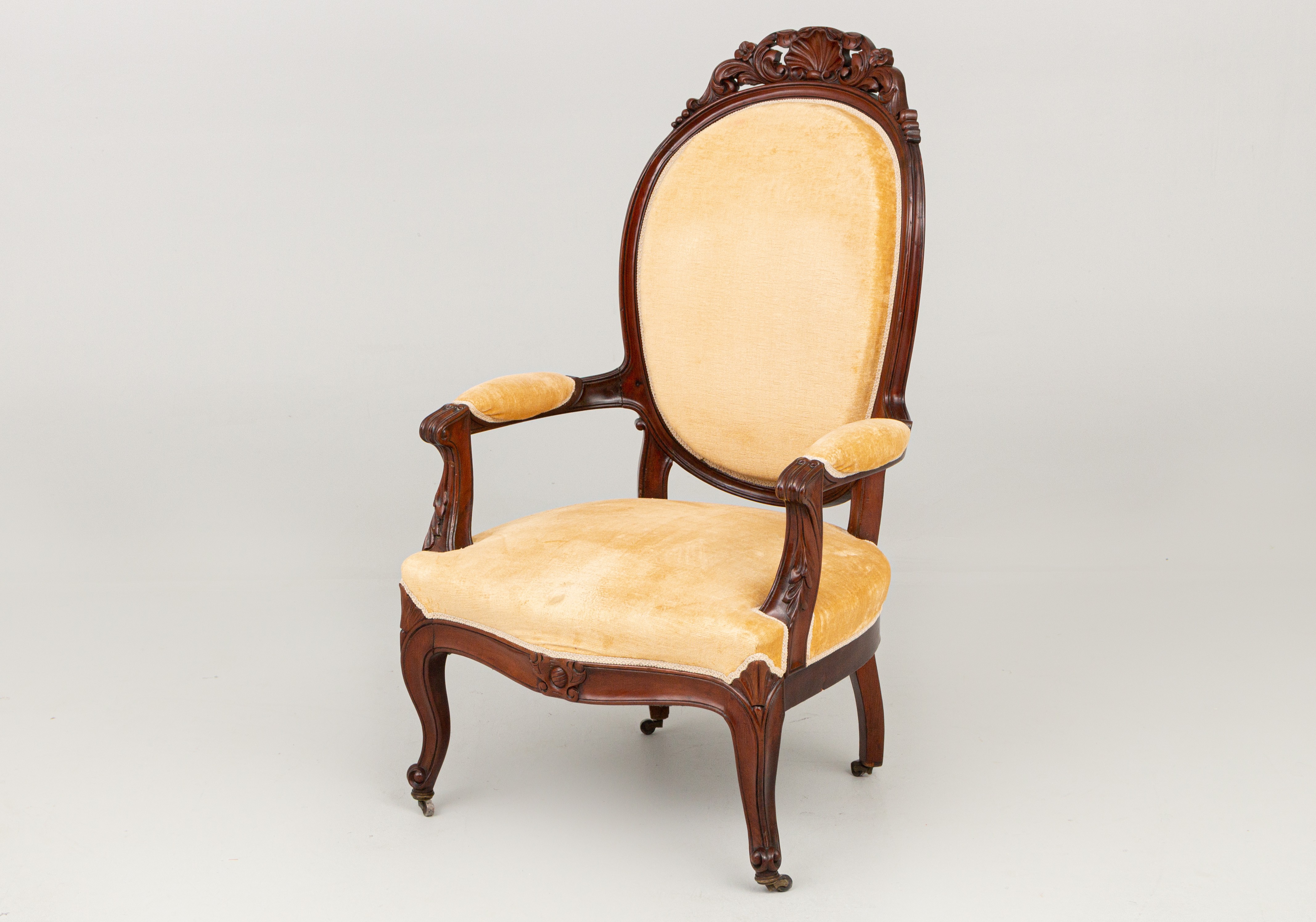 Старинное антикварное кресло код. RM51257