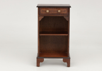 Старинная тумбочка код. RM73193