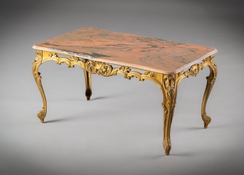 Старинный стол с золоченым подстольем и мраморной столешницей код.&nbsp;RM4165337