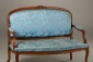 Антикварная скамейка из бука с голубой обивкой код. RM4165034 фото 1