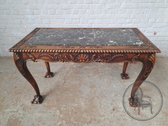 Антикварный ореховый столик в стиле Чиппендейл с мраморной поверхностью код. BE4165239