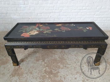 Старинный столик с инкрустацией в восточном стиле код. BE4097449