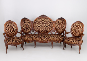 картинка Антикварный комплект для гостиной салоне старинных вещей "Шебби" являющийся официальным дистрибьютором в России и Беларуси