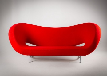 Старинная скамья производства итальянской дизайнерской компании Moroso код. RM4165105