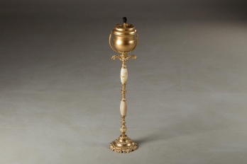 Старинная напольная пепельница из латуни с ониксом код. RM4102417