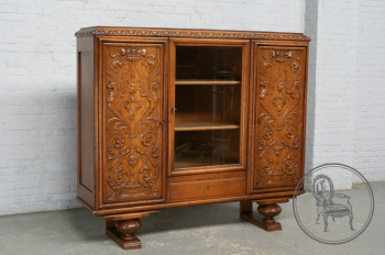 Старинный книжный шкаф код. BE5906