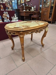 Старинный журнальный столик со столешницей из оникса код. BLT202