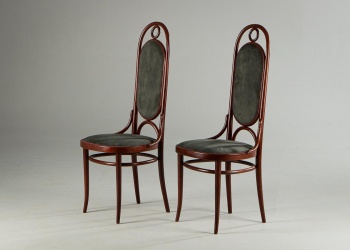 Старинные венские стулья Тонет (2 шт.) с темно-зеленой обивкой спинки и сиденья код.&nbsp;RM4116087