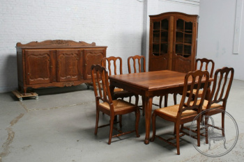 Старинный комплект столовой мебели код. BE3153