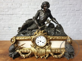 Антикварные каминные часы с отделкой из мрамора код. BE4097264