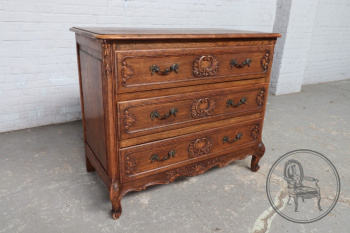 Антикварный комод код. BE15139