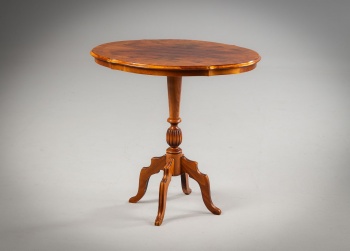 Старинный столик-геридон код. RM4147887