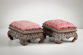 Старинные резные пуфы для ног (пара) код. RM4108432