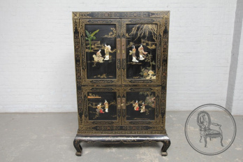 Старинный комод в ориентальном стиле с росписью и инкрустацией натуральными камнями код. BE3259340