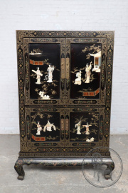 Антикварный комод код. BE39546