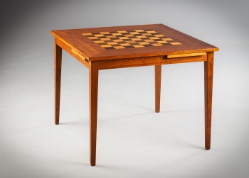 Старинный игровой стол с шахматной доской код. RM4151975