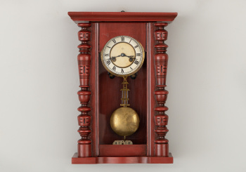 Старинные настенные часы код. RM52366