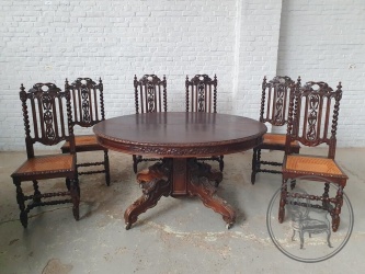 Антикварный круглый стол со стульями (6 шт.) в стиле Ренессанс код. BE4165384