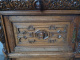 Антикварный буфет с орнаментальной резьбой и барельефами код. BE3259566 фото 13