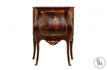 Антикварный комод с сюжетной росписью код. VS3259442