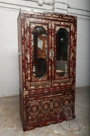 Антикварная витрина в ориентальном стиле с инкрустацией перламутром код. BE4139730