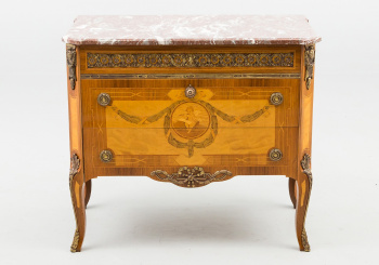 Старинная тумбочка код. RM32071