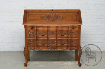 Антикварный секретер код. BE6654