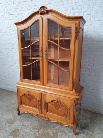 Антикварная дубовая витрина-горка код. BE4097314