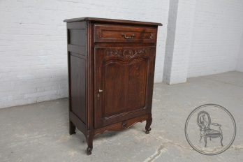 Антикварный комод код. BE7089