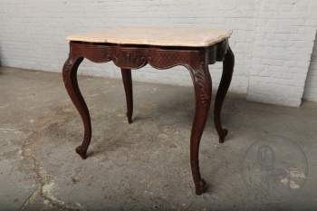 Антикварный резной столик с поверхностью из мрамора код. BE4139753