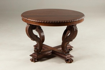 Старинный кофейный столик из красного дерева код. RM4101684