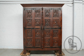 Антикварный шкаф код. BE6745