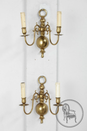 Антикварные настенные светильники (2 шт.) в фламандском стиле код. BE6179