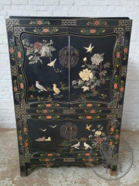 Старинный комод в восточном стиле с инкрустацией и росписью код. BE4097418