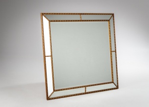 картинка Старинное итальянское зеркало большого размера в латунной раме салоне старинных вещей "Шебби" являющийся официальным дистрибьютором в России и Беларуси