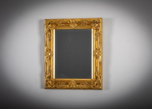 картинка Старинное зеркало в золоченой раме салоне старинных вещей "Шебби" являющийся официальным дистрибьютором в России и Беларуси