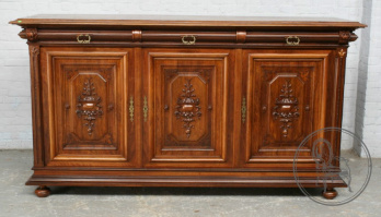 Старинный комод код. BE3450