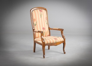 Старинное кресло в стиле Вольтер (Chaise Voltaire) код.&nbsp;RM4165749