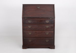 картинка Cтаринный секретер салоне старинных вещей "Шебби" являющийся официальным дистрибьютором в России и Беларуси