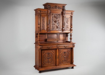 Антикварный французский буфет из красного дерева код. RM4136313