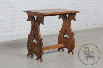 Антикварный столик код. BE6248