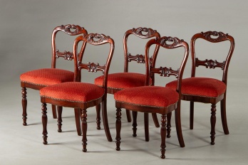 Набор из пяти антикварных стульев из красного дерева код. RM4106419