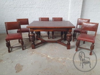 Антикварный комплект для столовой в стиле Тюдор код. BE4160192