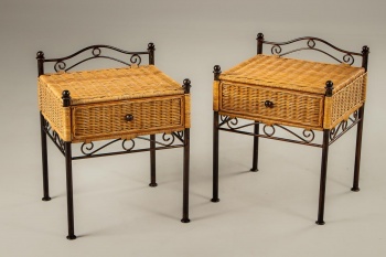 Пара старинных плетеных тумбочек код. RM4101596