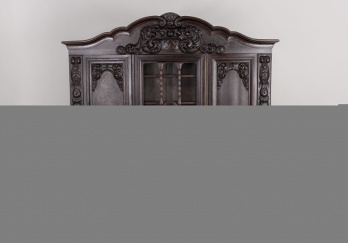 Старинный шкаф код. RM37690