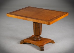 Старинный раздвижной стол на точеном пьедестале код.&nbsp;RM4165652