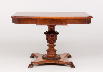 Антикварный столик код. RM44065