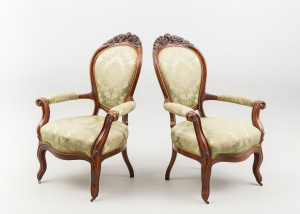 картинка Антикварные кресла (2 шт.) салоне старинных вещей "Шебби" являющийся официальным дистрибьютором в России и Беларуси