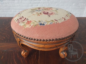 Антикварная резная банкетка код. BE4096821