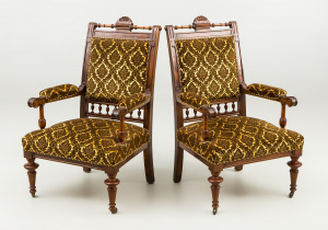 картинка Старинные кресла (2 шт.) салоне старинных вещей "Шебби" являющийся официальным дистрибьютором в России и Беларуси